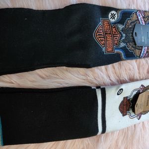 Men's socks size Large